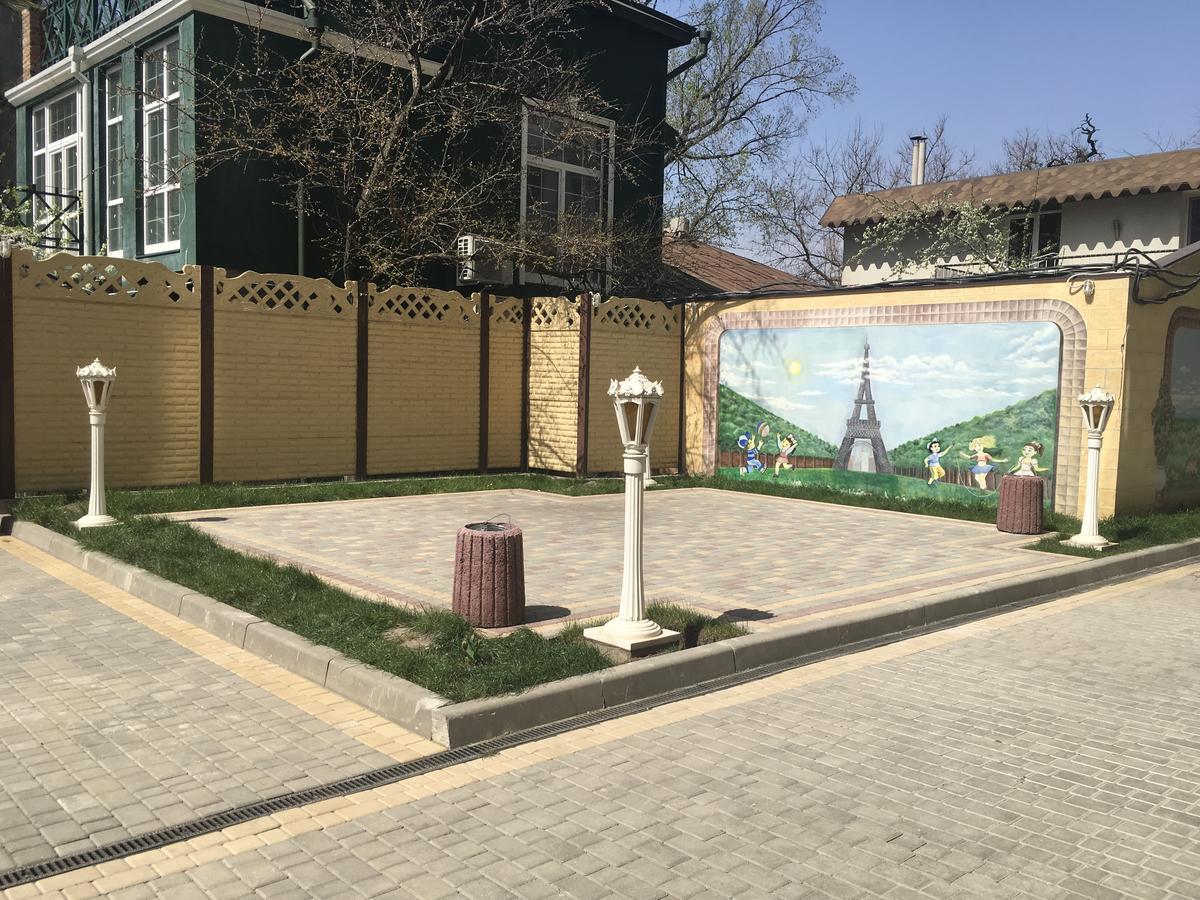 Стильная Квартира Возле Моря На Французском Бульваре Одеса Екстериор снимка